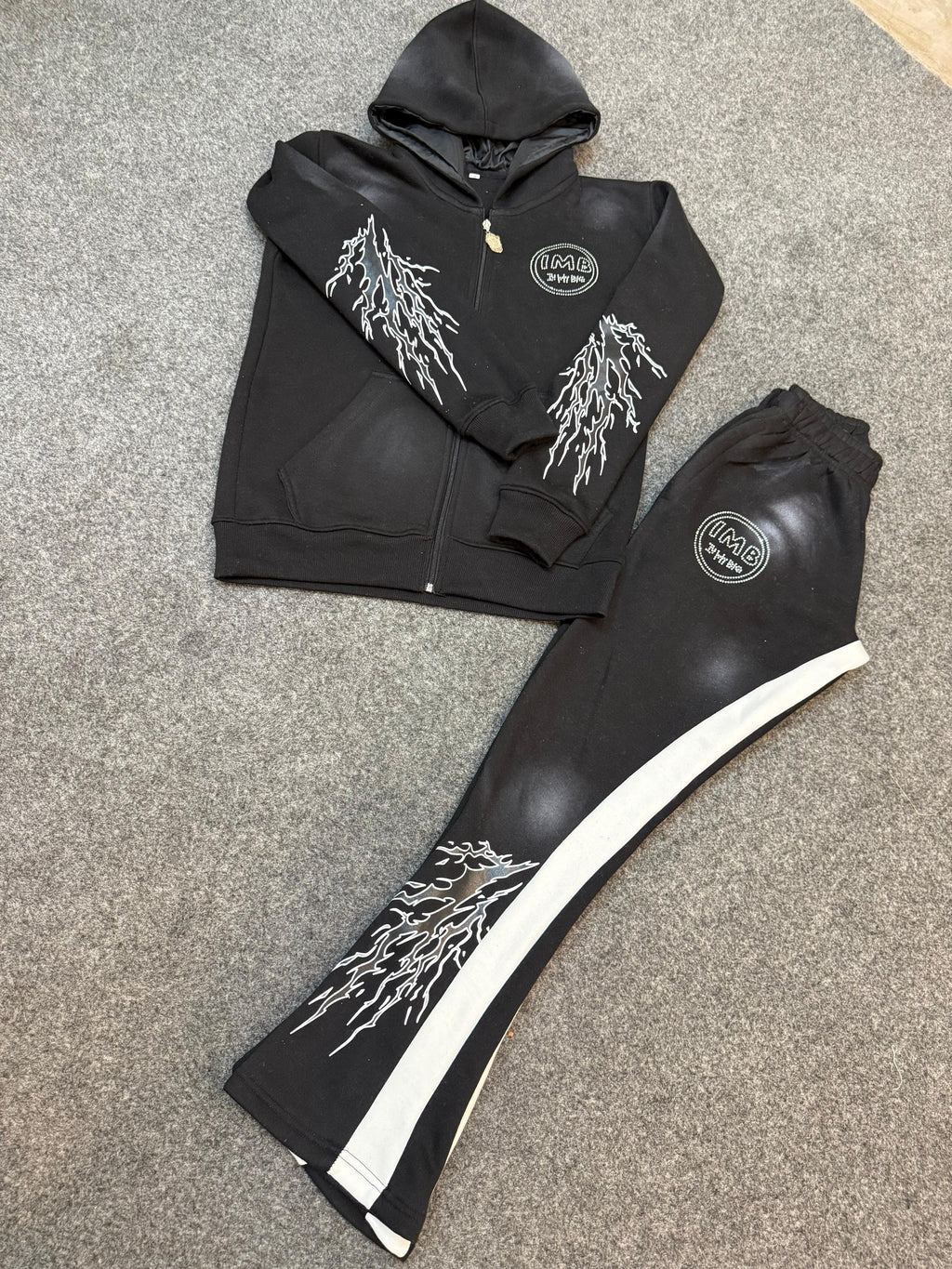 Kids joggy suits